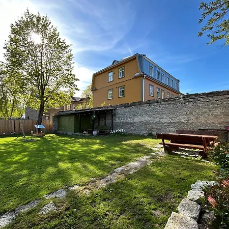 Garden Next To Telliskivi & Old Town 公寓 *